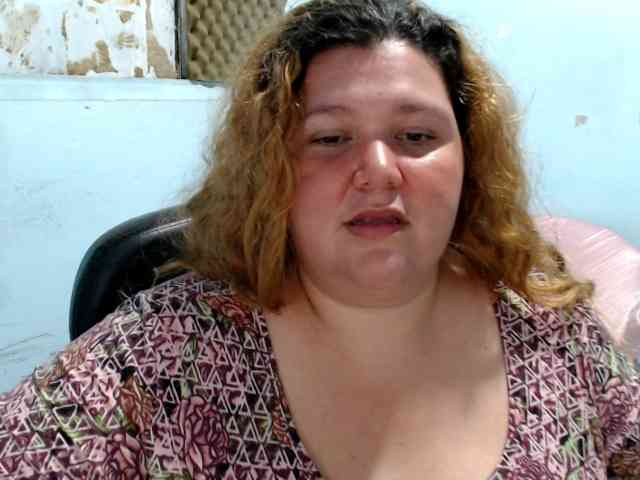 squirtbbw webcam