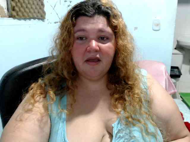 squirtbbw webcam