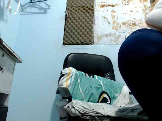 squirtbbw webcam