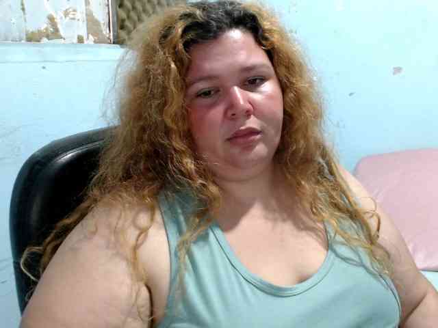 squirtbbw webcam
