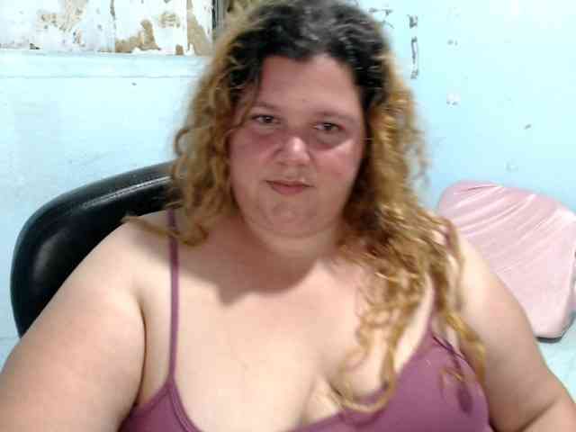 squirtbbw webcam