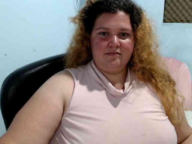 squirtbbw webcam
