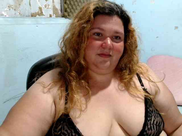squirtbbw webcam