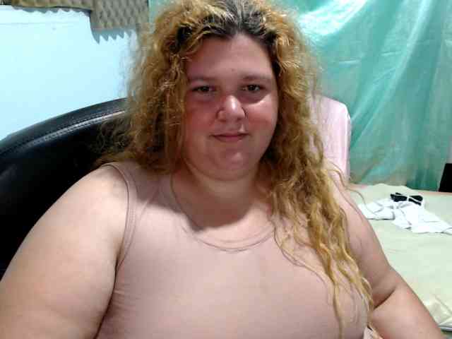 squirtbbw webcam