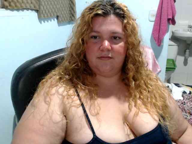 squirtbbw webcam