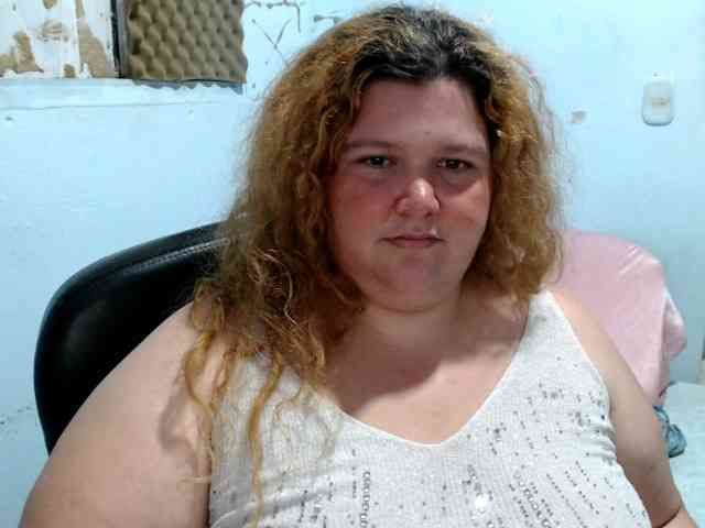 squirtbbw webcam