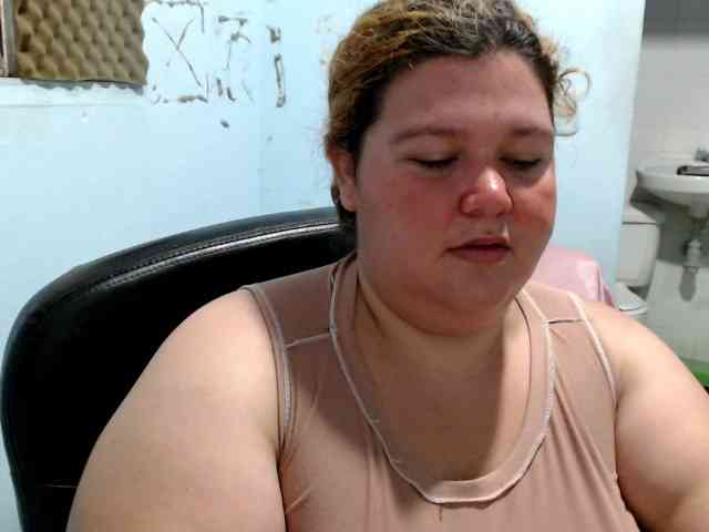 squirtbbw webcam