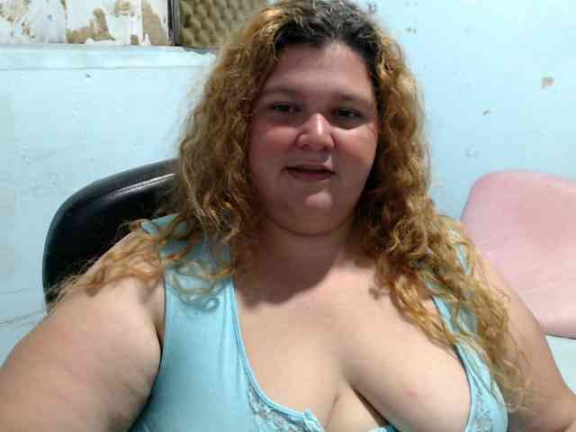 squirtbbw webcam