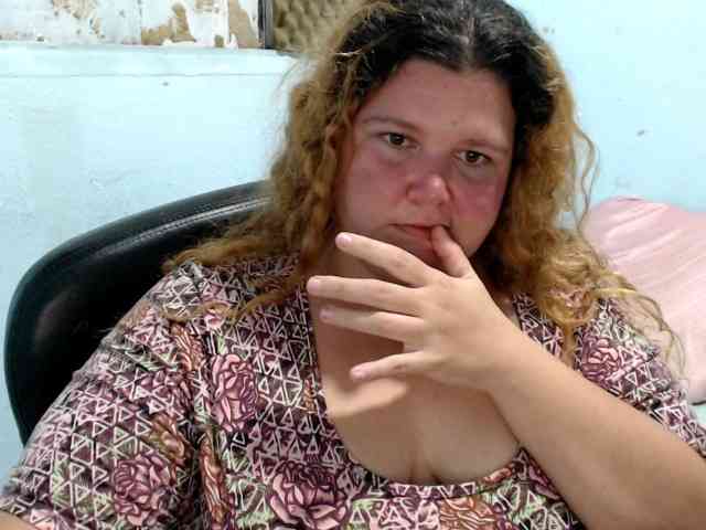 squirtbbw webcam