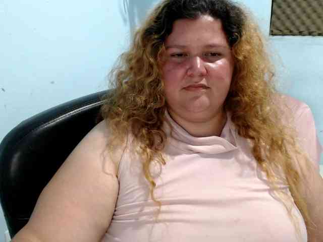 squirtbbw webcam