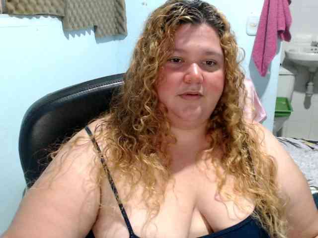 squirtbbw webcam