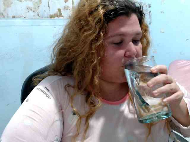 squirtbbw webcam