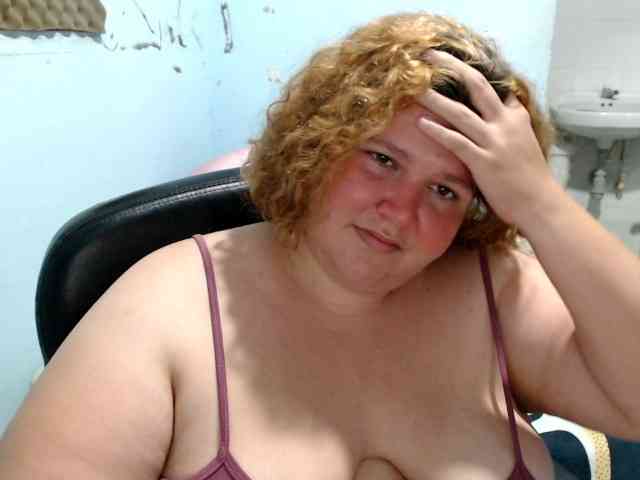squirtbbw webcam