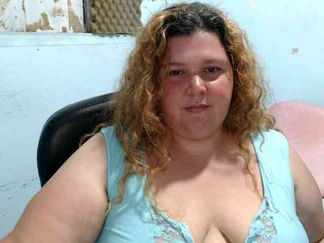 squirtbbw webcam