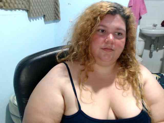 squirtbbw webcam