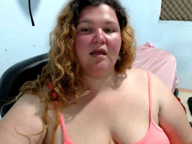 squirtbbw webcam