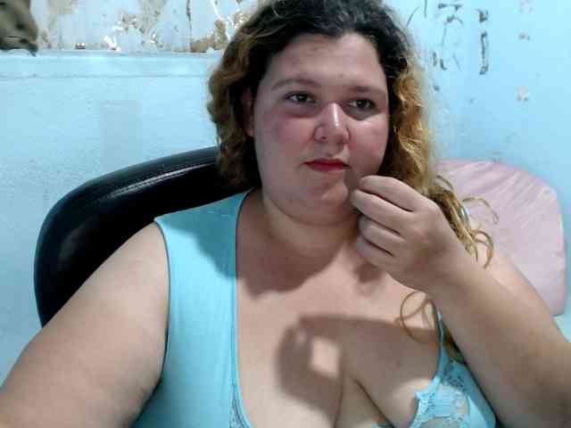 squirtbbw webcam