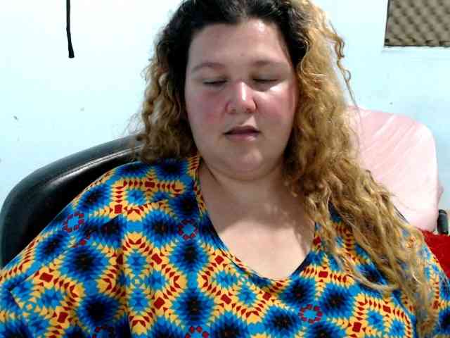 squirtbbw webcam