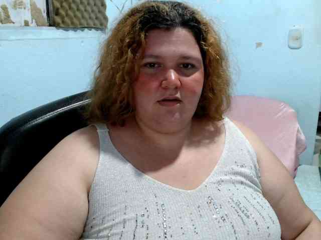 squirtbbw webcam