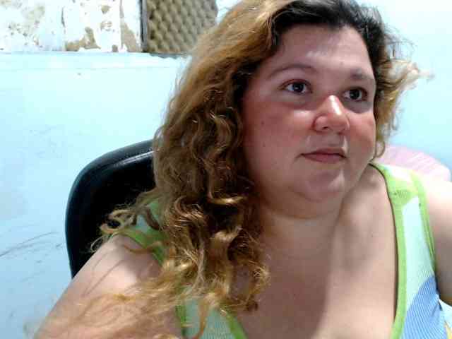 squirtbbw webcam