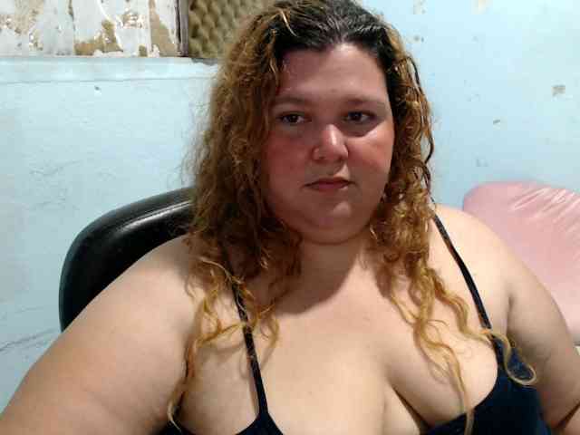 squirtbbw webcam