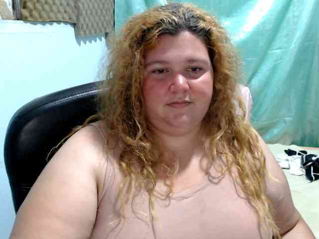 squirtbbw webcam