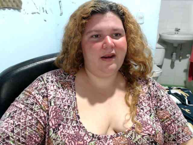 squirtbbw webcam