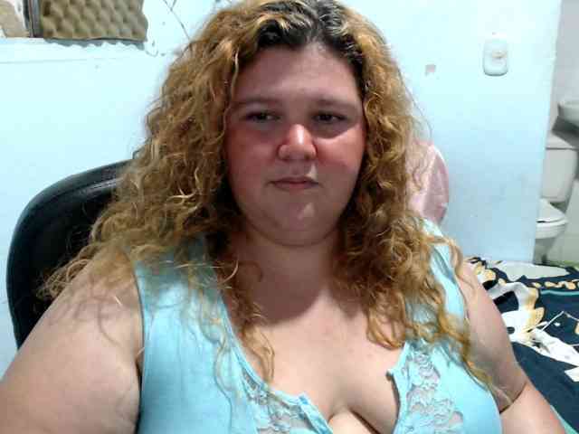 squirtbbw webcam
