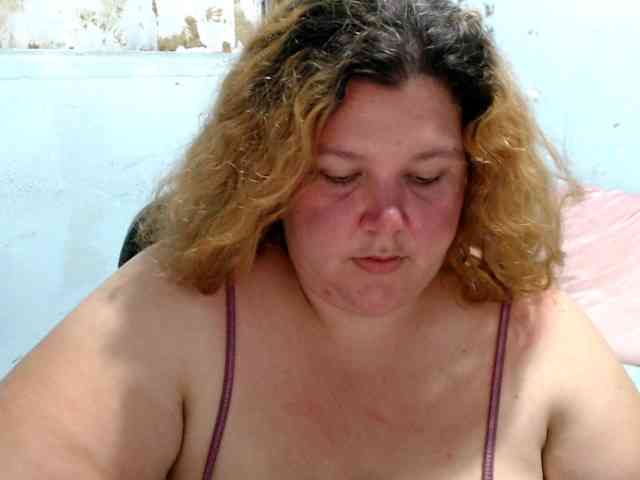 squirtbbw webcam