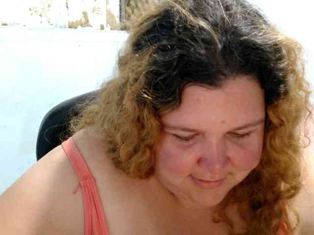 squirtbbw webcam