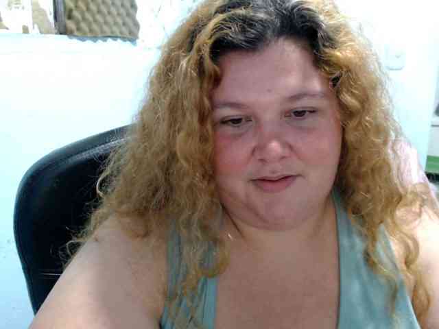 squirtbbw webcam