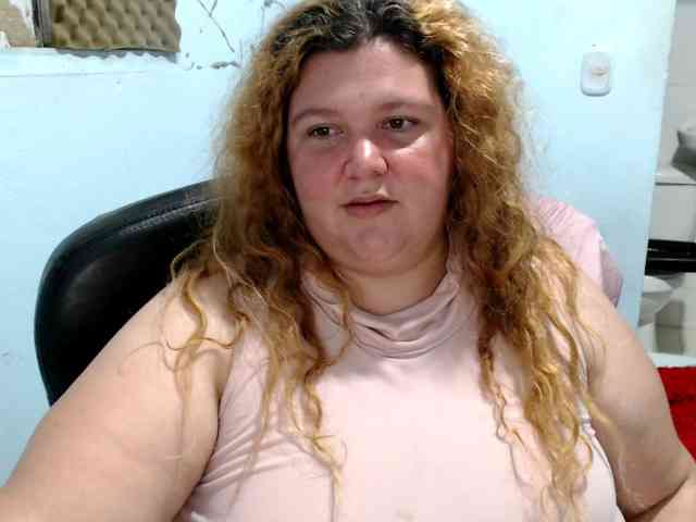 squirtbbw webcam
