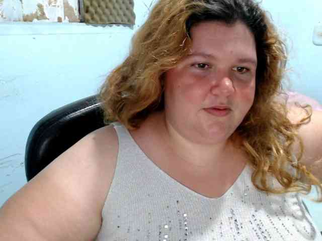 squirtbbw webcam