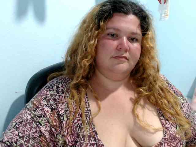 squirtbbw webcam