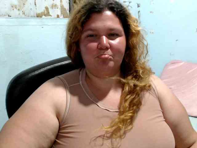squirtbbw webcam