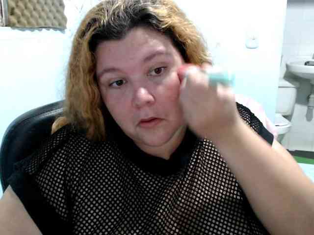 squirtbbw webcam