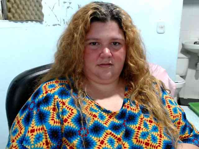 squirtbbw webcam