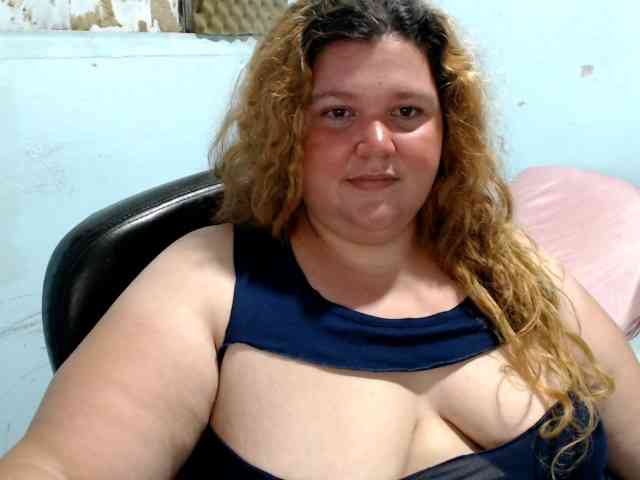 squirtbbw webcam