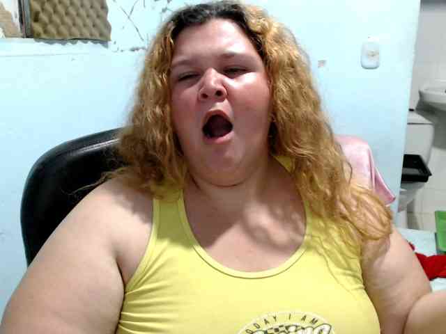 squirtbbw webcam