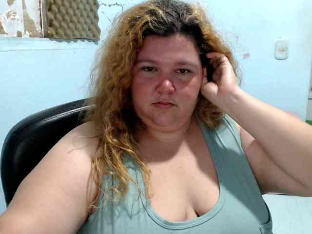 squirtbbw webcam
