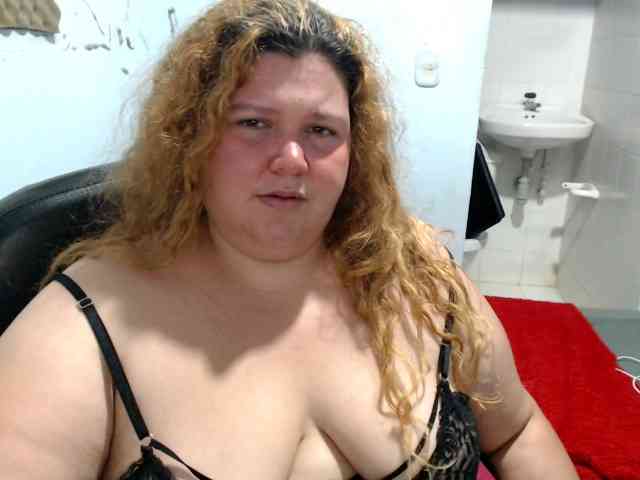squirtbbw webcam