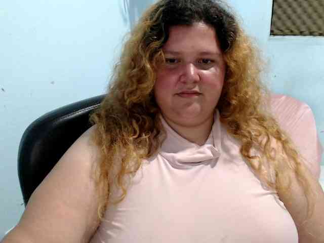 squirtbbw webcam