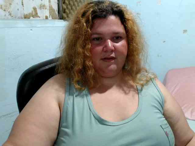 squirtbbw webcam