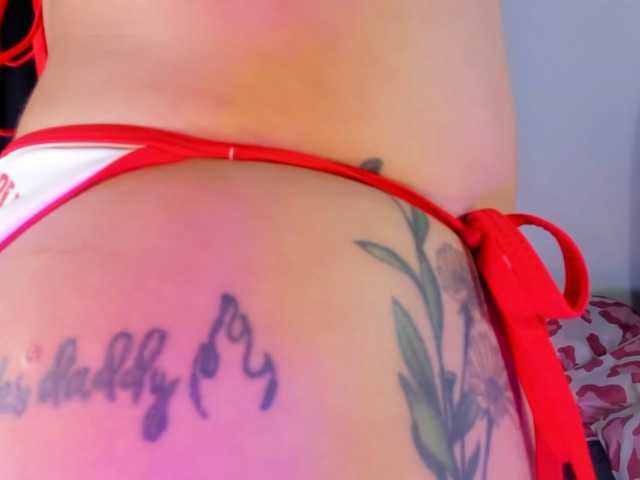CristalJimenz live cam on BongaCams