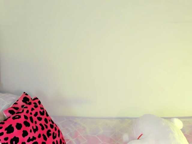 cristalserrano live webcam show