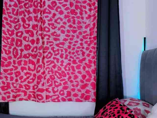 cristalserrano webcam