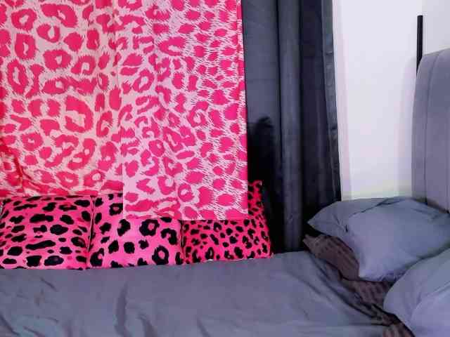 cristalserrano webcam