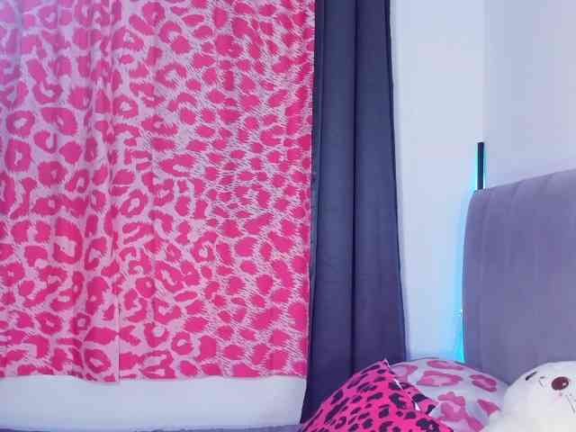 cristalserrano webcam