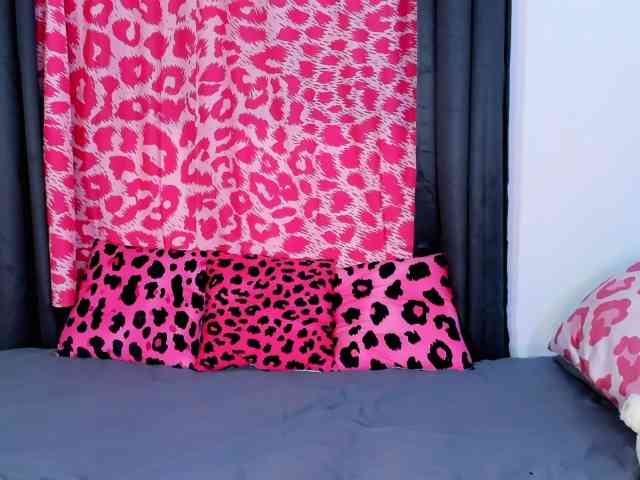 cristalserrano webcam