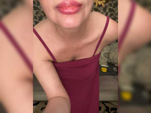 Raduga-25's BongaCams show and profile